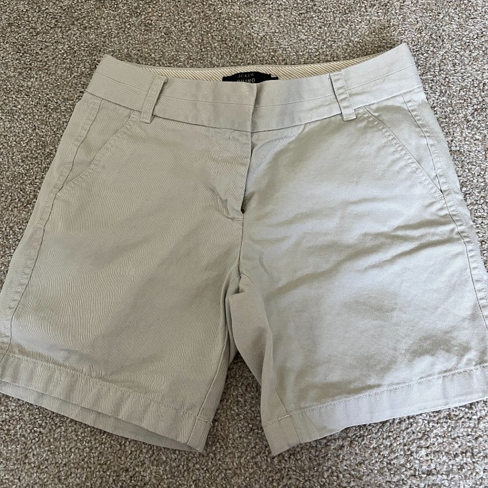 Women's J crew 5" chino short size 0 stone color